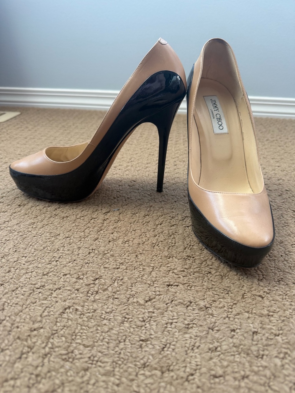 Jimmy Choo Nude & Black Leather Patent Platform Pumps EU 41 / US 10.5